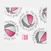 ピンクグレーバスケットコート私の幸せな場所の女の子 フリースブランケット (正面(横))