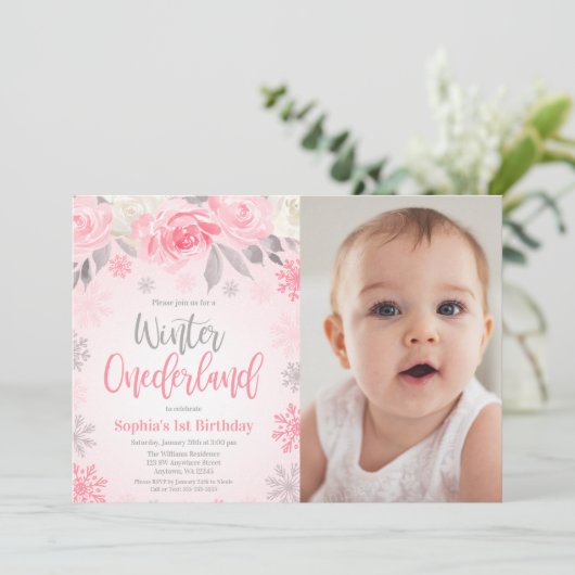 ピンクグレーフローラウィンターワンダーランド誕生日写真 招待状 (スタンド正面)