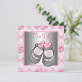 ピンクグレーベビーシューズピンクグレーベビーガールシャワー 招待状 (スタンド正面)