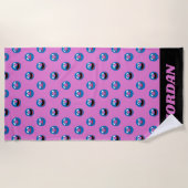 ピンクグローバー顔パターン ビーチタオル (正面)