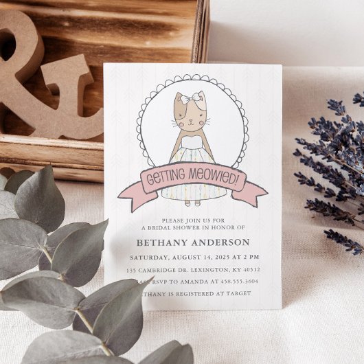 ピンクゲティングメイドキャットテーマブライダルシャワー 招待状