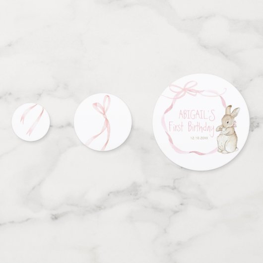 ピンクコケット弓ピーターウサギの最初の誕生日 コンフェッティ (裏面)