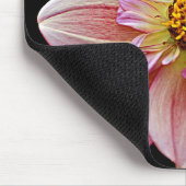 ピンクコレットダリアオンブラックフローラ マウスパッド (コーナー)