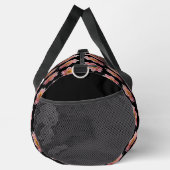 ピンクコレットダリアフローラルパターンオンブラック ダッフルバッグ (右)