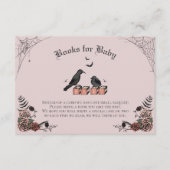 ピンクゴシックベイビーシャワー ベイビーレイヴン 赤ちゃんのための本 エンクロージャーカード (正面)