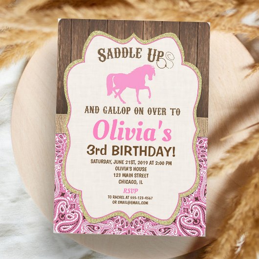 ピンクゴールドのレトロ風馬の誕生日お祝い女の子デザイン 招待状
