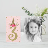 ピンクゴールド グリッター ユニコーン 3 歳の誕生日パーティー 招待状 (スタンド正面)