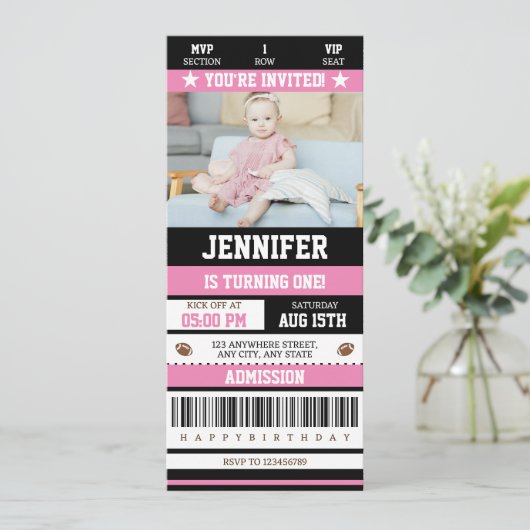 ピンクサッカーチケットガールバースデーパーティー写真 招待状 (スタンド正面)