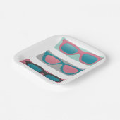 ピンクサングラストリオサマー誕生日 ペーパープレート (傾斜あり)