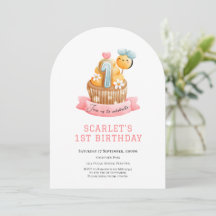 ピンクサンシャインカップケーキ1歳の誕生日