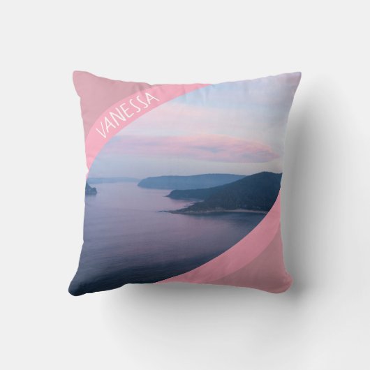 ピンクサンセットパールビーチランドスケープオーストラリア クッション (裏面)