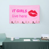 ピンクシックな女の子パーティー口紅ドルムサイン 横断幕 (トレードショー)