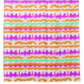 ピンクシティアーバンマラルグラフィティ通りアートパターン シャワーカーテン (正面)