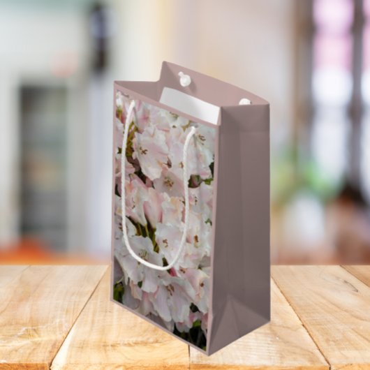 ピンクシャクシャクナゲ開花フローラ スモールペーパーバッグ