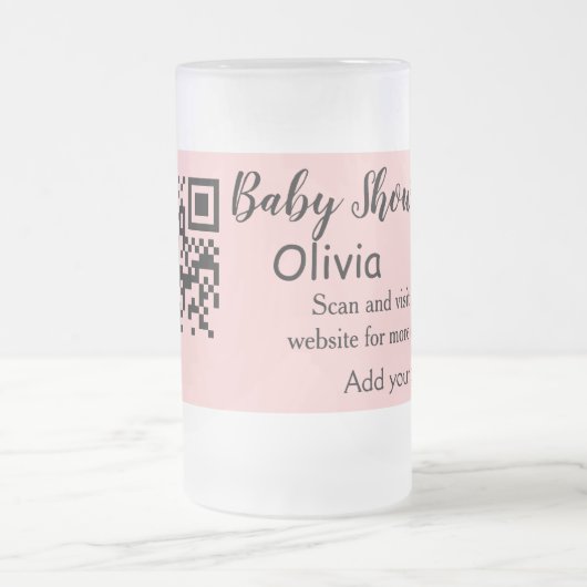 ピンクシンプル文字赤ちゃんシャワーq rコード追加の名前thr フロストグラスビールジョッキ (中央)