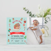 ピンクジンジャーブレッドハウスクリスマスセカンド誕生日 招待状 (スタンド正面)