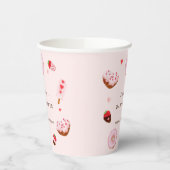 ピンクスイートドナッツヴァレンティーンズベビーシャワー 紙コップ (左)