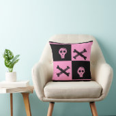 ピンクスカルブラックとピンク市松模様にボードパターン クッション (椅子)