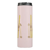 ピンクスキーとポール |ヴィンテージスキーイラストレーション タンブラー (裏面)