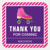 ピンクスケートローラースケートで滑る誕生日パーティーのお気に入り スクエアシール (正面)