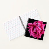 ピンクスタイリッシュかわいらしのバラの花の黒いトレンディーぼほ ノートブック (内部)