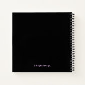 ピンクスタイリッシュかわいらしのバラの花の黒いトレンディーぼほ ノートブック (裏面)