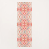 ピンクスタイリッシュがかった赤のオフホワイトのバロック模様 ヨガマット (正面)