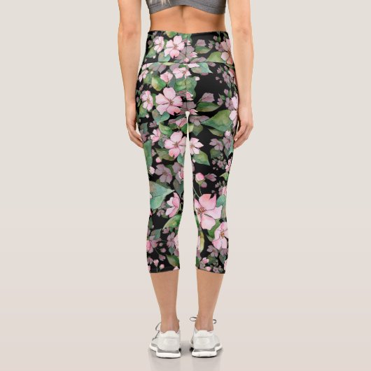 ピンクスタイリッシュの水彩フローラシックモダンパターン カプリレギンス (裏面)