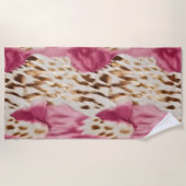 ピンクスタイリッシュクガーリーホワイト金ゴールドゼブラ ビーチタオル (正面)