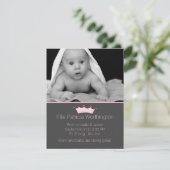 ピンクスタイリッシュクラウン赤ん坊の女の子の誕生発表 案内状 (スタンド正面)