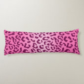 ピンクスタイリッシュヒョウ柄 ボディピロー (裏面)