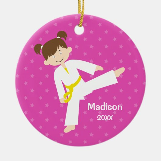 ピンクスターズテコンドー空手ガールパーソナライズされた セラミックオーナメント (正面)