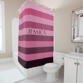 ピンクストライプののパタパーソナライズされたーン名 シャワーカーテン (インサイチュ)