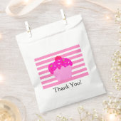 ピンクストライプのケーキ フェイバーバッグ (クリップ留めされた状態)