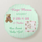 ピンクストライプのパーソナライズされたベビーガール写真枕 ラウンドクッション (正面)