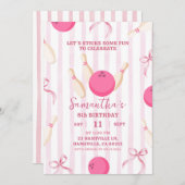 ピンクストライプガールボーガールボーリングゲームタイム誕生日 招待状 (正面/裏面)