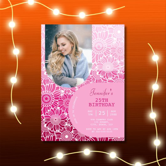 ピンクストライプ色のアーチフォトフローラ誕生日 招待状