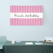 ピンクストライプ色ストライプの、パターン、線、誕生日 横断幕 (トレードショー)