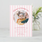 ピンクストライプ誕生日招待状 招待状 (スタンド正面)