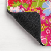 ピンクストロベリーカラフルフローラ マウスパッド (コーナー)