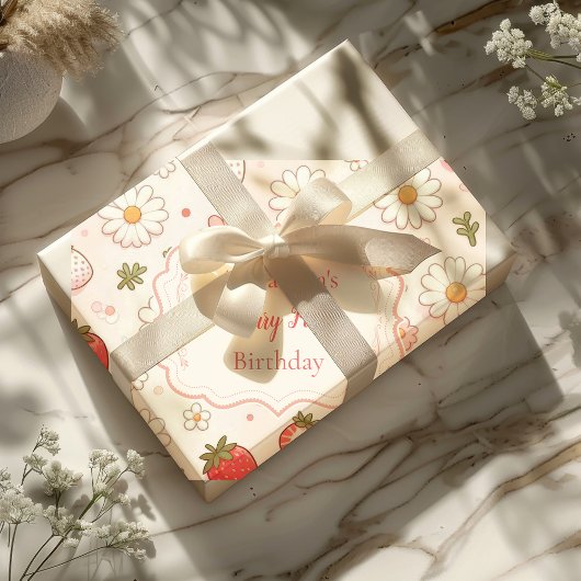 ピンクストロベリーベリー第1誕生日 ラッピングペーパー