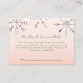 ピンクスノーフレークママのお腹サイズ赤ちゃんシャワーゲーム エンクロージャーカード (正面)