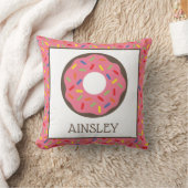 ピンクスプレッレドナツパーソナライズされた装飾用クッション クッション (ブランケット)