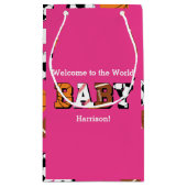 ピンクスポーツ赤ちゃんシャワー スモールペーパーバッグ (裏面)