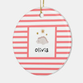 ピンクスリーピーベビーディノ |赤ストライプモダン セラミックオーナメント (左)