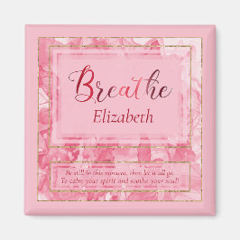 ピンクスワール&金ゴールドトリムカミング感動的引用文 マグネット