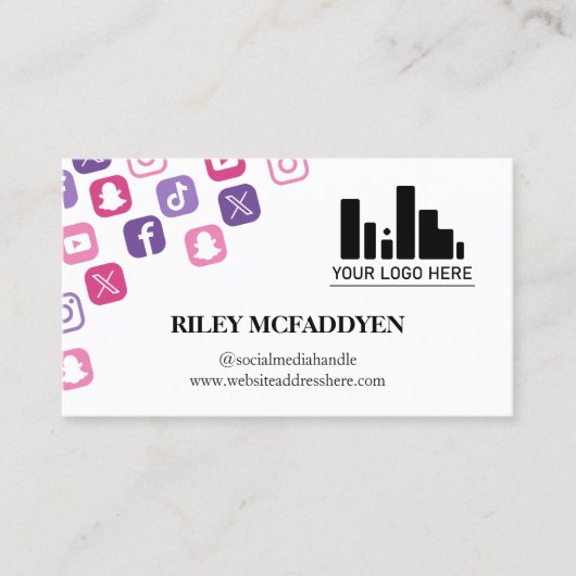 ピンクソーシャルメディアのアイコンのロゴインフルエンサーのポッドキャスター 名刺 (正面)