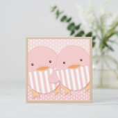 ピンクダッキー(アヒルちゃん)ツインガールズベビーシャワー 招待状 (スタンド正面)