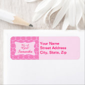 ピンクダマスクベビーガールネームパーソナライズされた誕生 ラベル (インサイチュ)