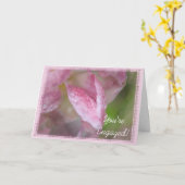 ピンクチューリファンシーップ婚約おめでとう カード (黄色い花)